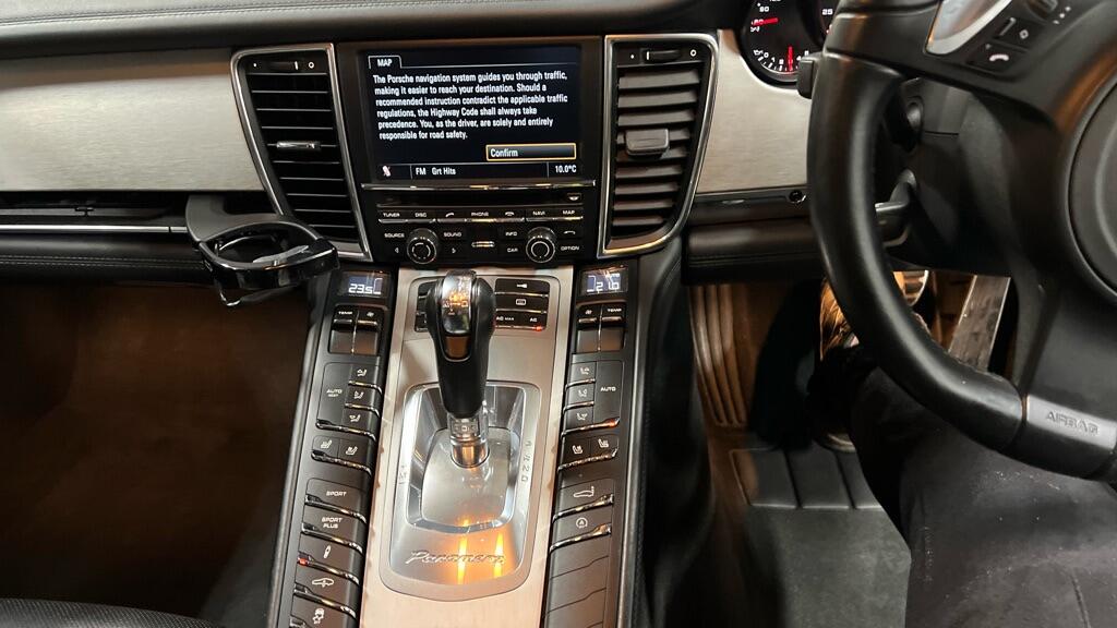 Used Porsche Panamera 2009 for sale - 77585685: Photo 3