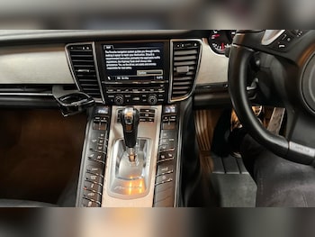 Used Porsche Panamera 2009 for sale - 77585685: Photo