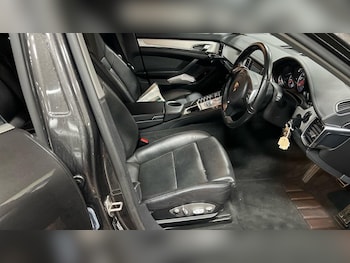 Used Porsche Panamera 2009 for sale - 77585685: Photo