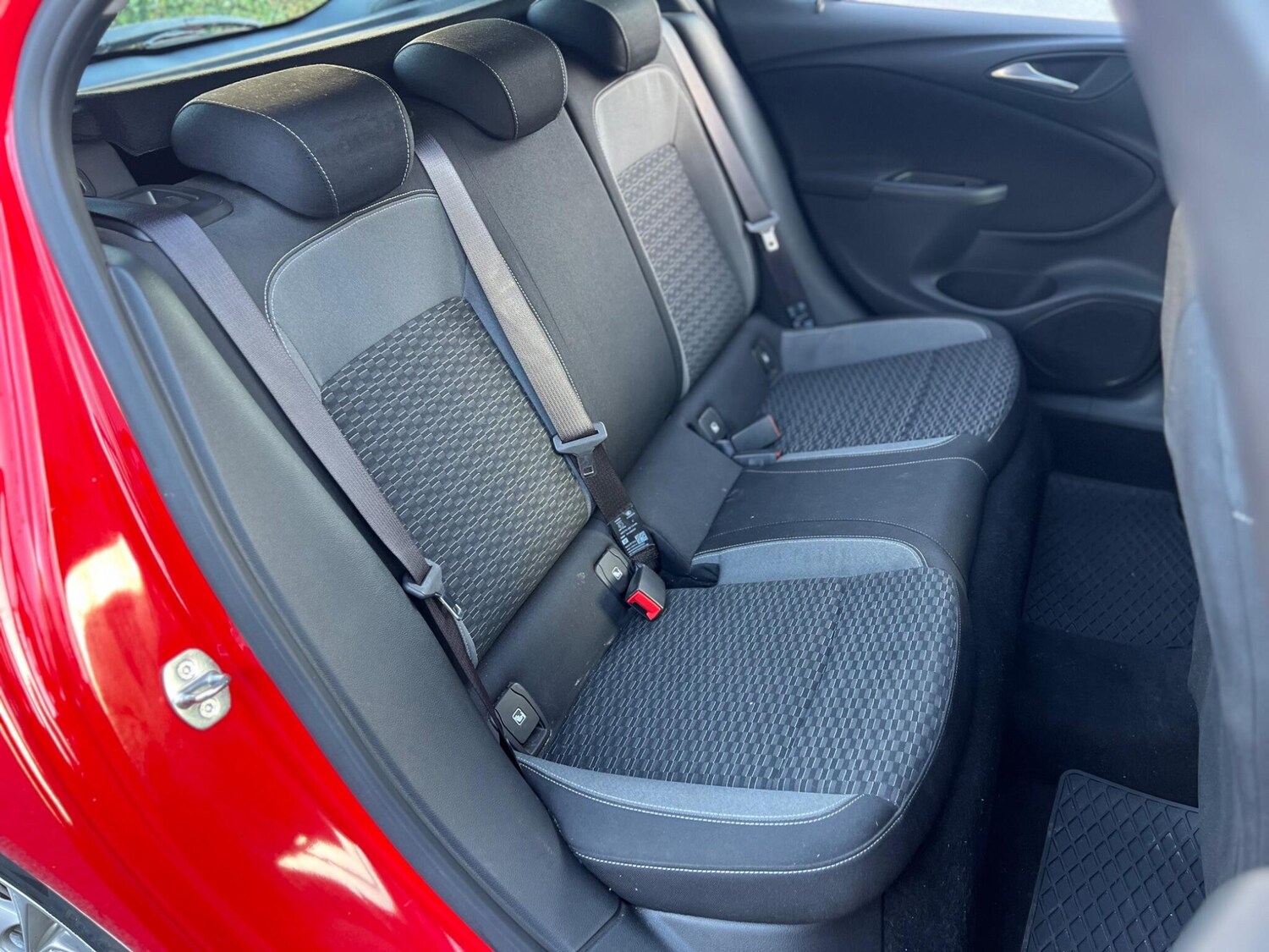 Used Vauxhall Astra 2019 for sale - 76913867: Photo 24