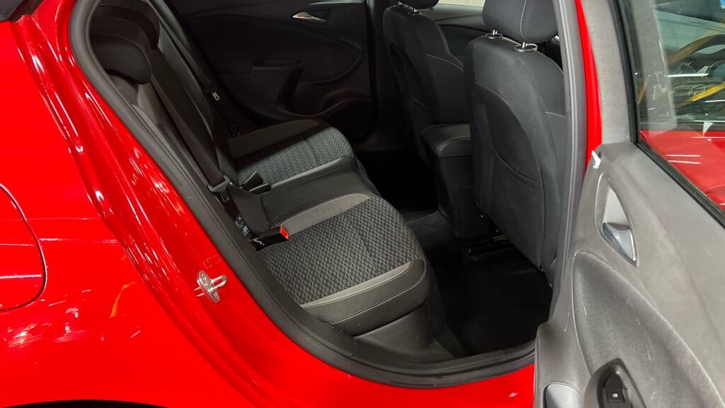 Used Vauxhall Astra 2019 for sale - 76913867: Photo 8