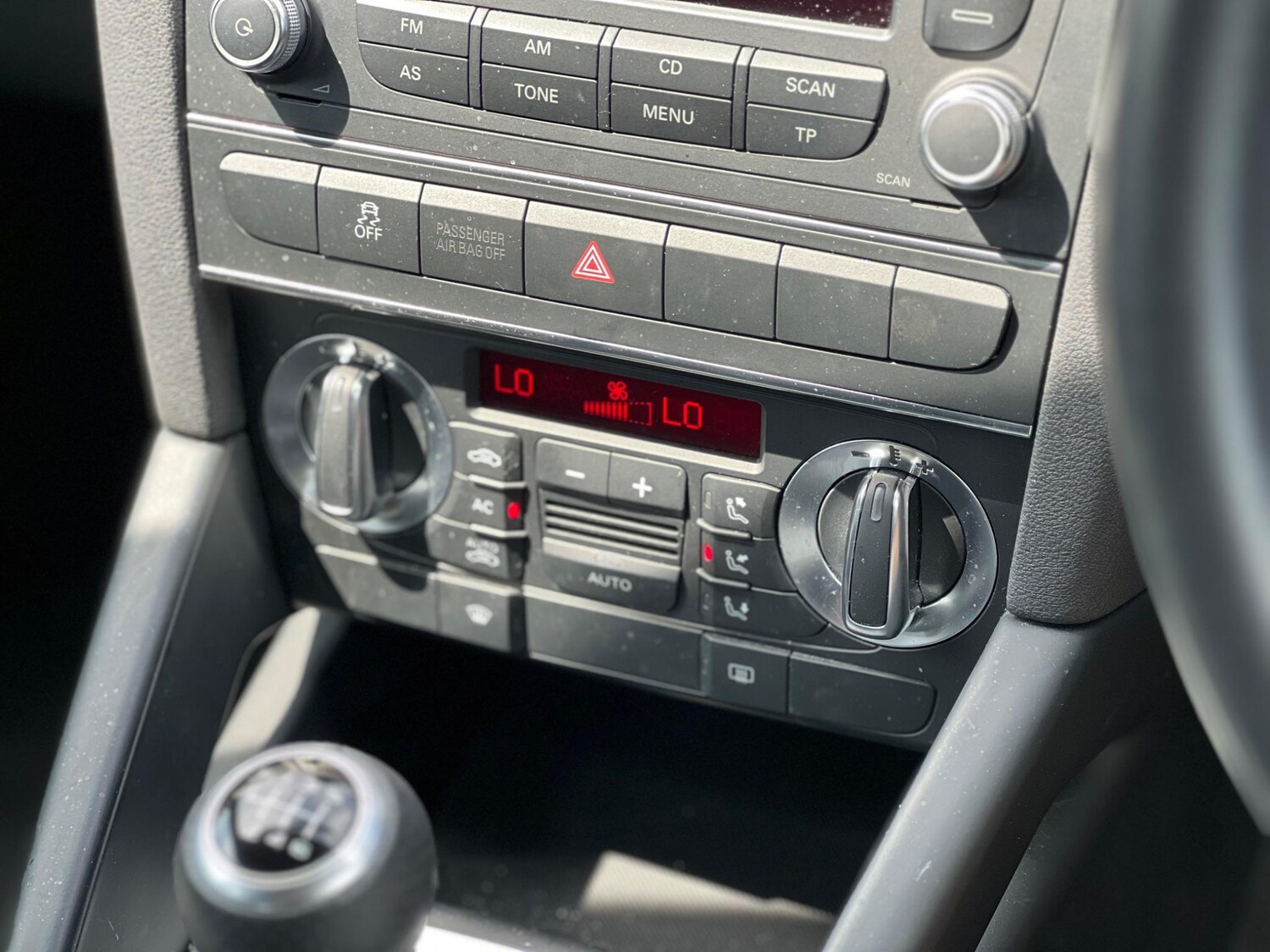 Vehicle 29