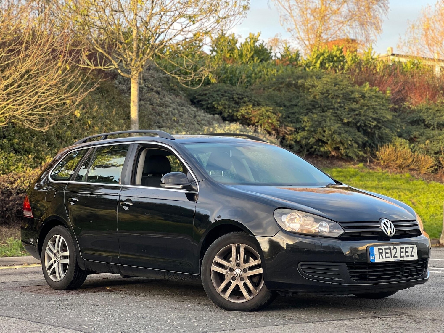 Used Volkswagen Golf 2012 for sale - 76620579: Photo 1