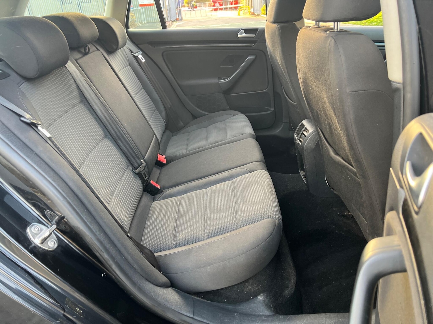 Used Volkswagen Golf 2012 for sale - 76620579: Photo 24