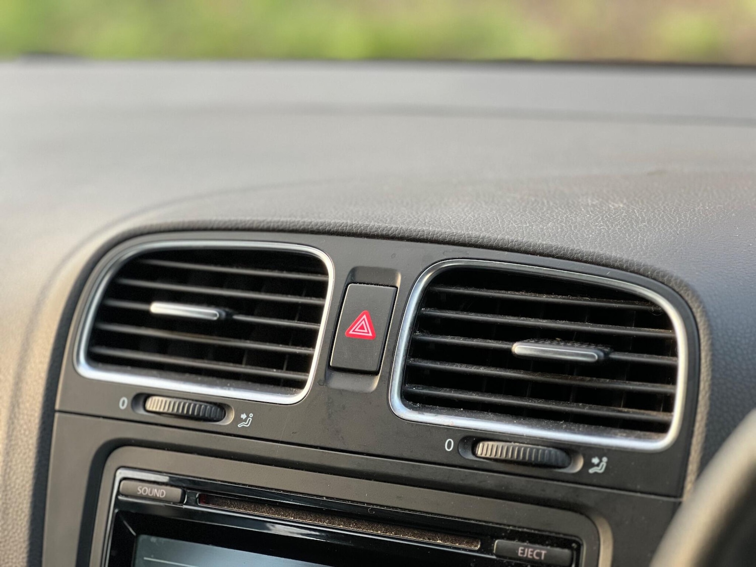 Used Volkswagen Golf 2012 for sale - 76620579: Photo 28