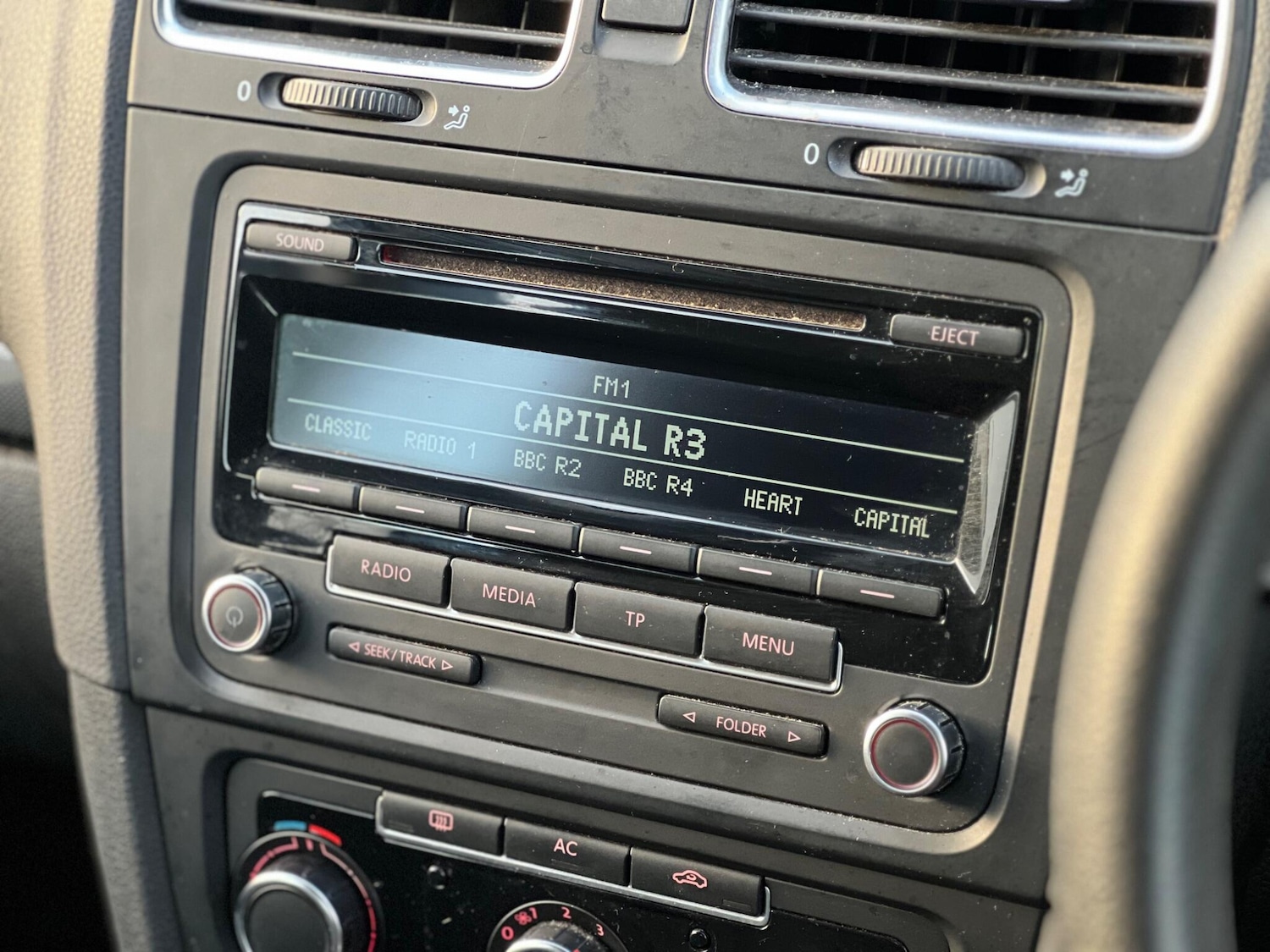 Used Volkswagen Golf 2012 for sale - 76620579: Photo 29