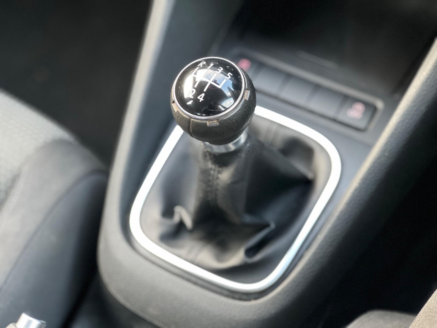 Used Volkswagen Golf 2012 for sale - 76620579: Photo 31