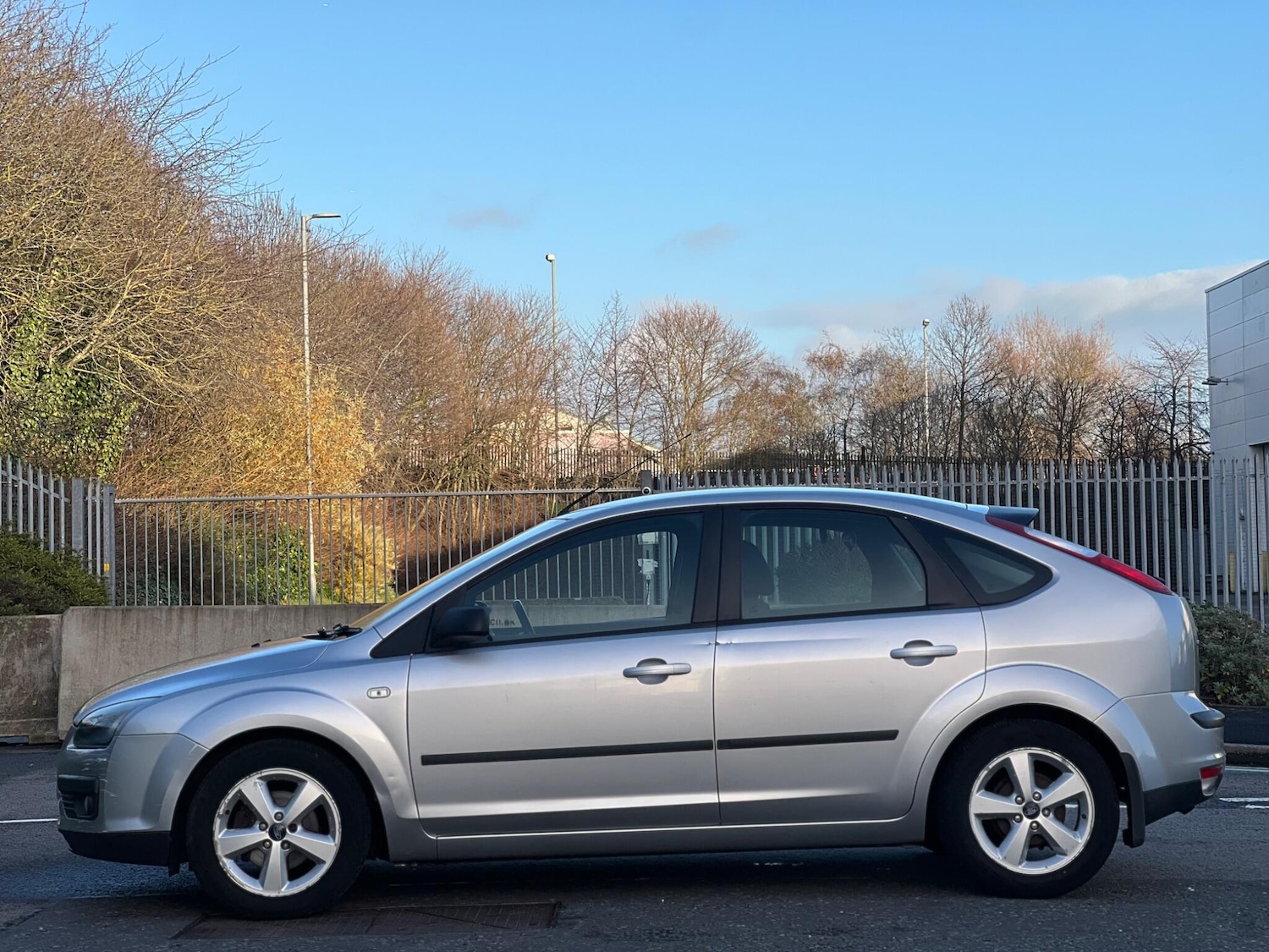 Used Ford Focus 2005 for sale - 76898956: Photo 14