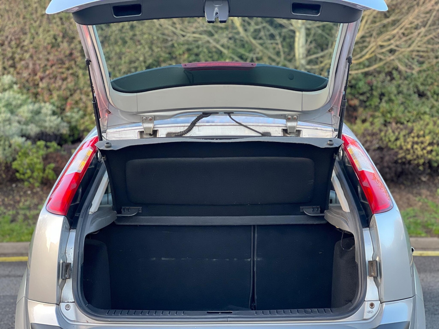 Used Ford Focus 2005 for sale - 76898956: Photo 15