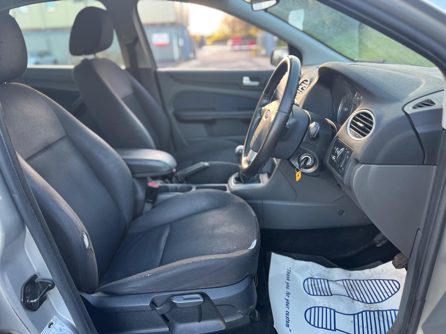 Used Ford Focus 2005 for sale - 76898956: Photo 16