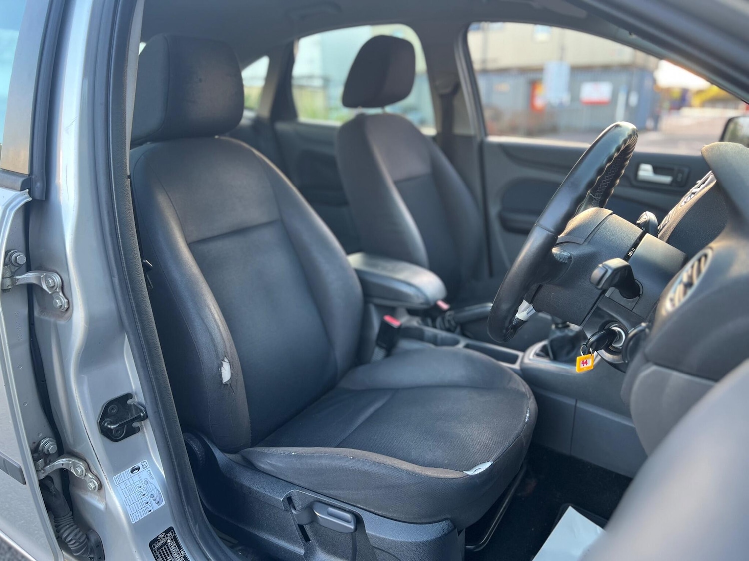 Used Ford Focus 2005 for sale - 76898956: Photo 17