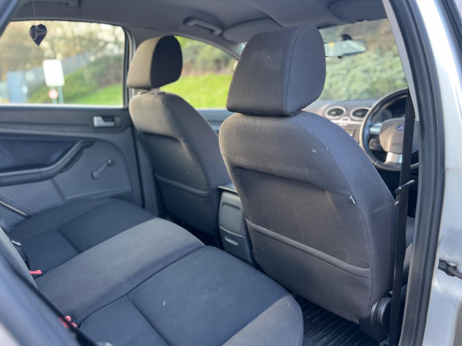 Used Ford Focus 2005 for sale - 76898956: Photo 25