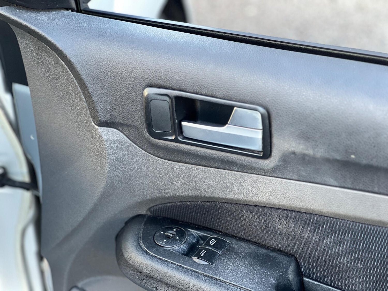 Used Ford Focus 2005 for sale - 76898956: Photo 38