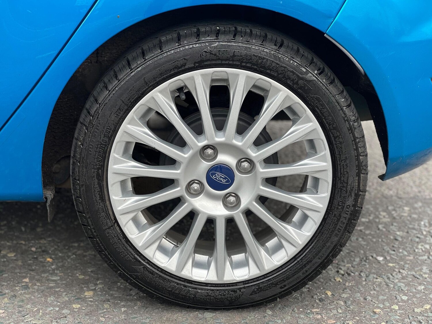 Used Ford Fiesta 2013 for sale - 75769926: Photo 34