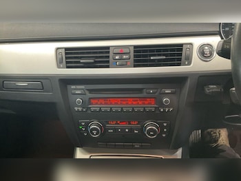 Used BMW 3 Series 2011 for sale - 76138268: Photo 4