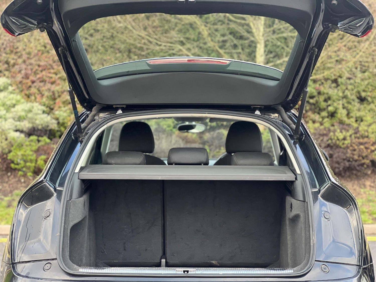 Used Audi Q3 2013 for sale - 77143280: Photo 16