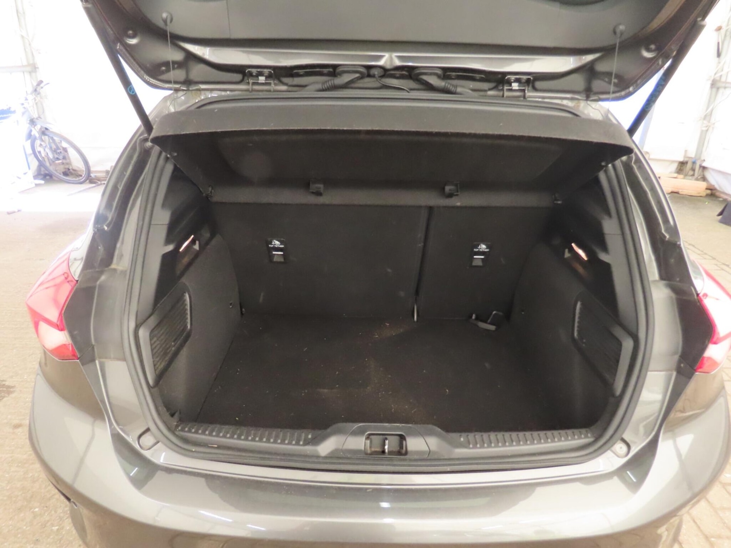 Used Ford Focus for sale - 77993192: Photo 11