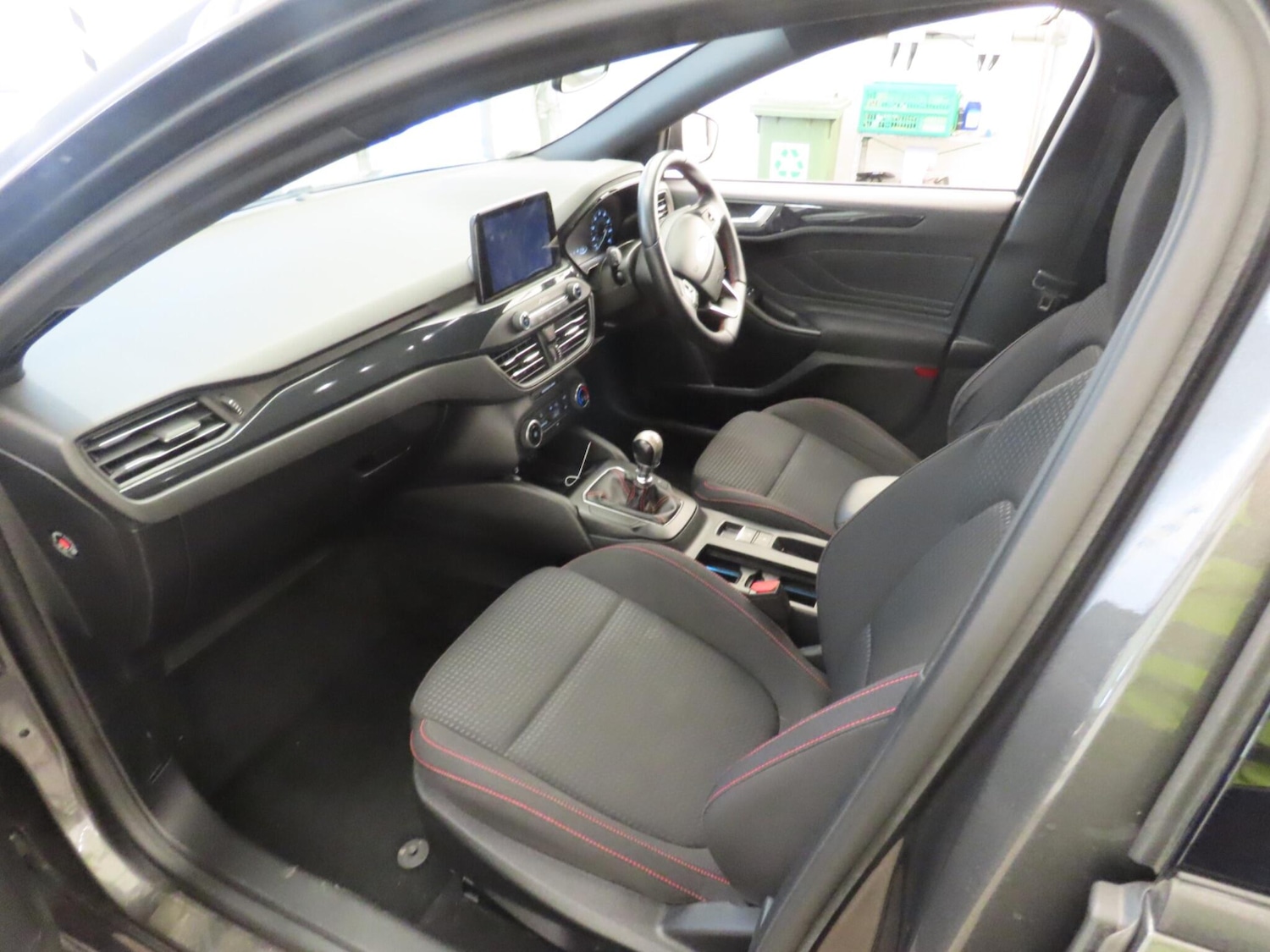 Used Ford Focus for sale - 77993192: Photo 4