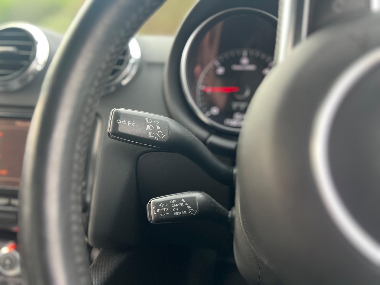 Used Audi TT 2011 for sale - 77523945: Photo 23