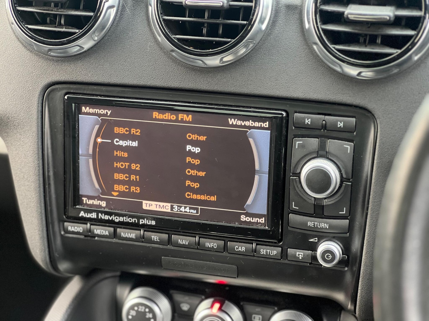 Used Audi TT 2011 for sale - 77523945: Photo 25