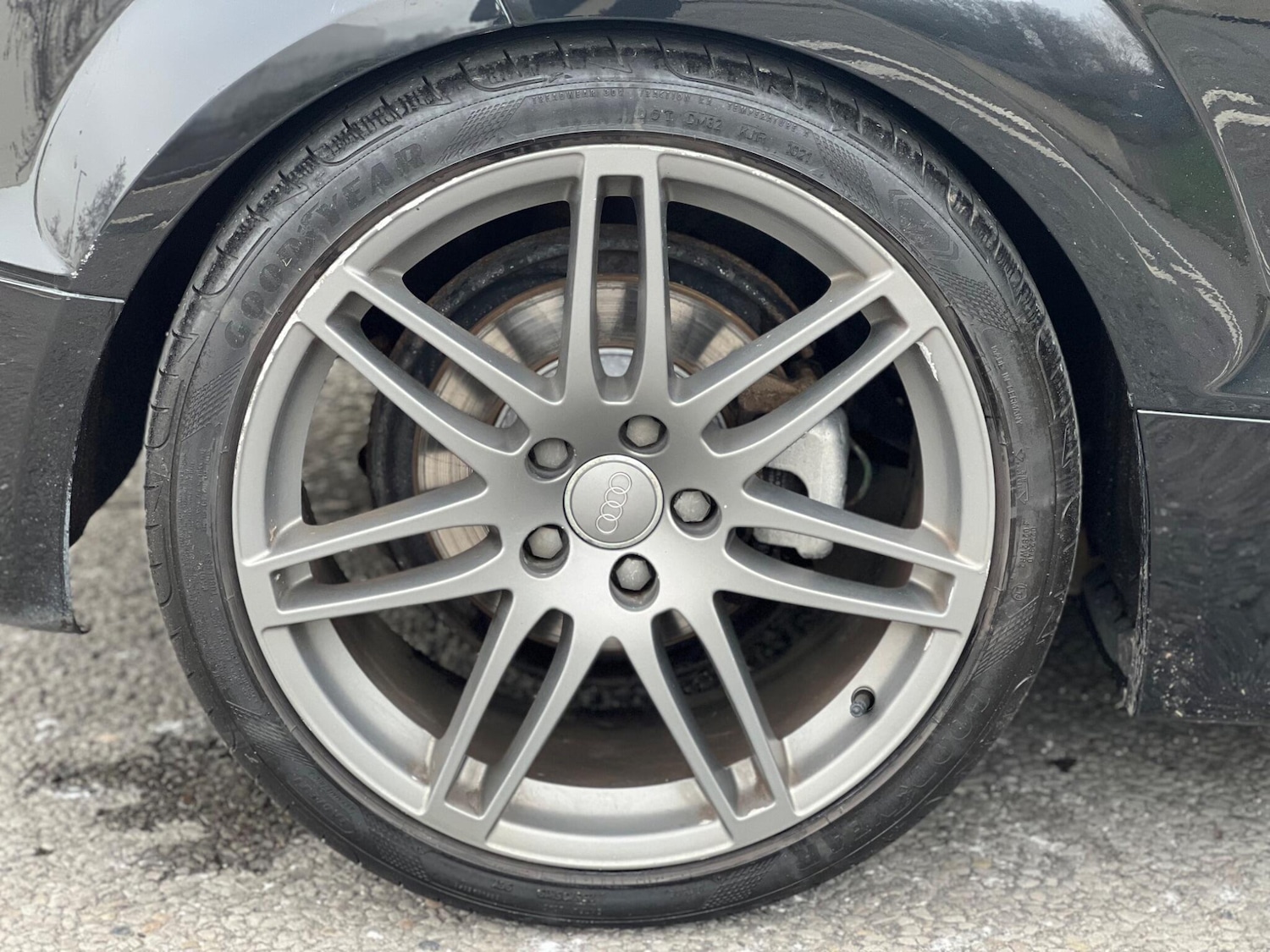 Used Audi TT 2011 for sale - 77523945: Photo 32