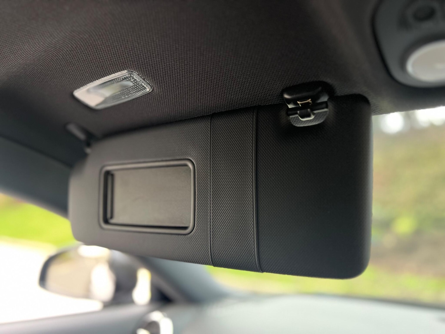 Used Audi TT 2011 for sale - 77523945: Photo 37