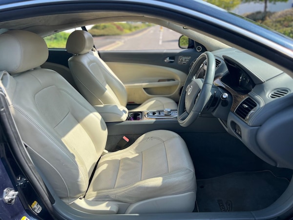 Used Jaguar XK 2010 for sale - 75519056: Photo 15