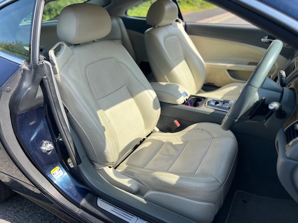 Used Jaguar XK 2010 for sale - 75519056: Photo 16