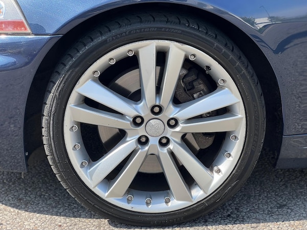 Used Jaguar XK 2010 for sale - 75519056: Photo 34