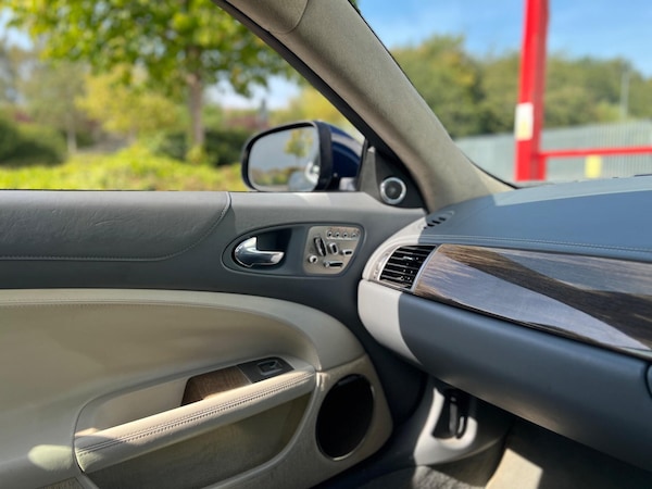 Used Jaguar XK 2010 for sale - 75519056: Photo 38