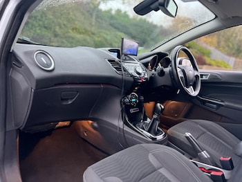 Used Ford Fiesta 2013 for sale - 76572599: Photo