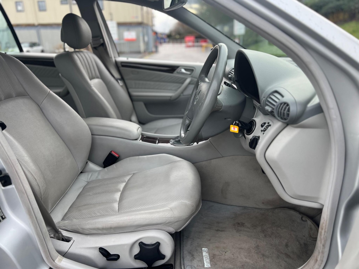 Used Mercedes-Benz C Class 2004 for sale - 77190708: Photo 16