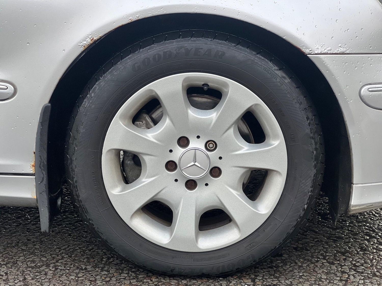 Used Mercedes-Benz C Class 2004 for sale - 77190708: Photo 33