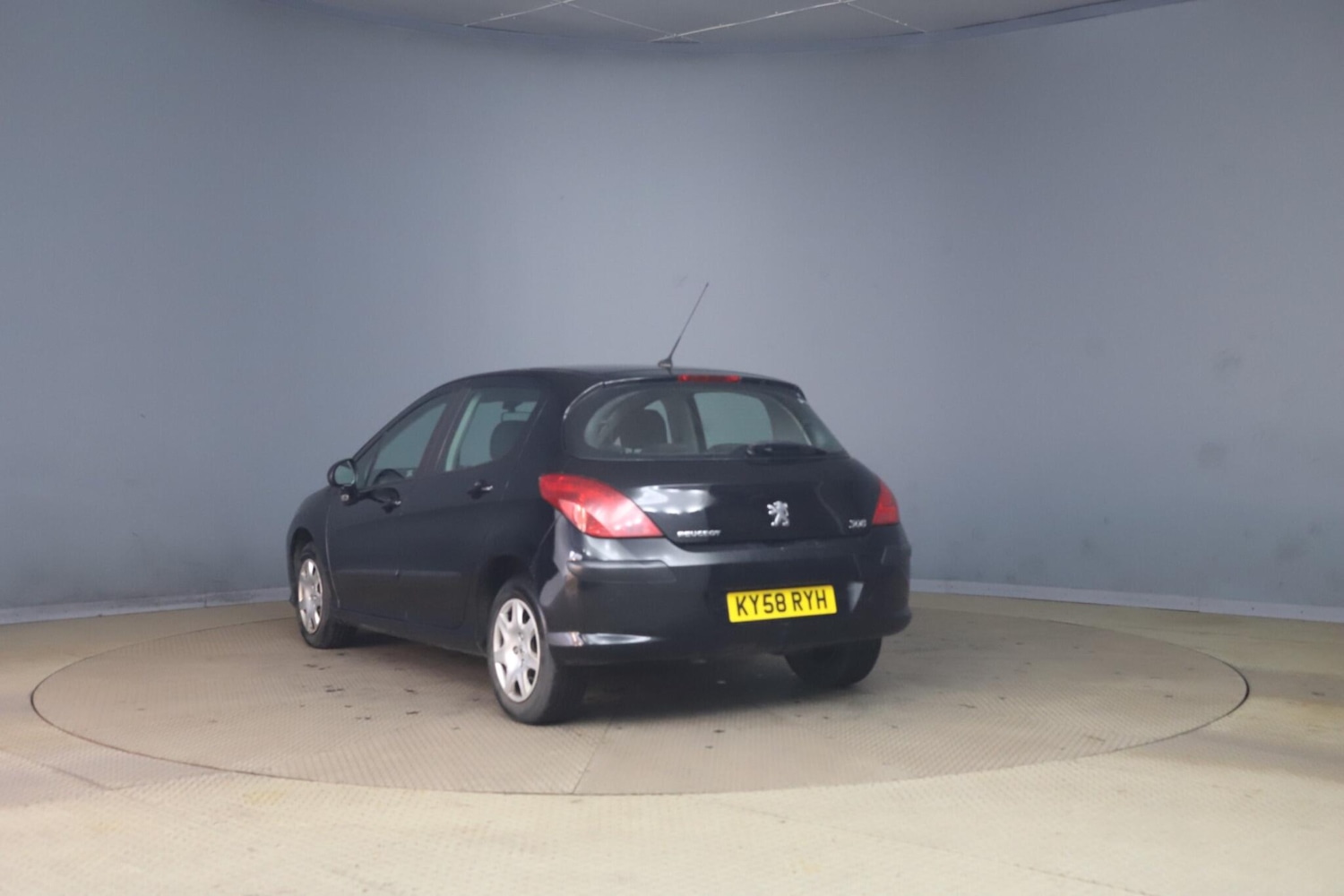 Used Peugeot 308 2008 for sale - 77993778: Photo 6