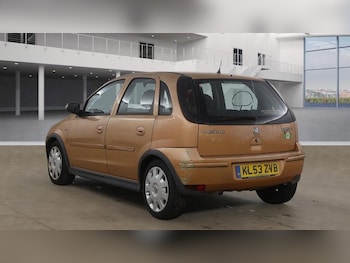 Used Vauxhall Corsa 2003 for sale - 77925895: Photo