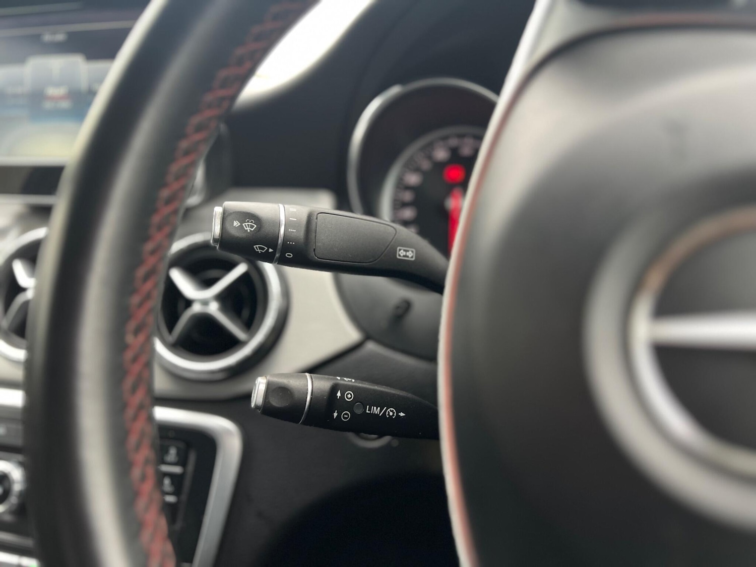 Used Mercedes-Benz CLA for sale - 77646844: Photo 24