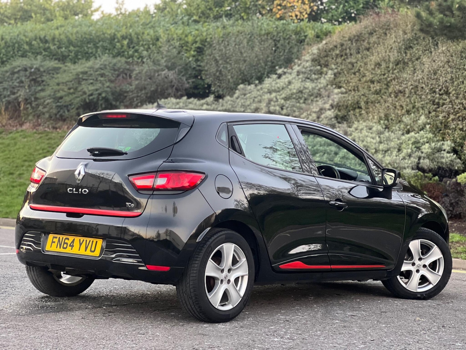 Used Renault Clio 2014 for sale - 76620032: Photo 10