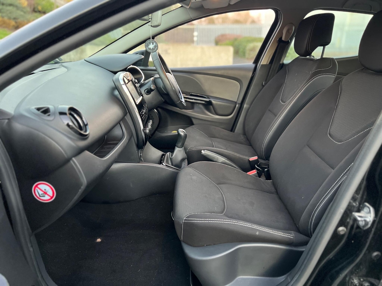 Used Renault Clio 2014 for sale - 76620032: Photo 19