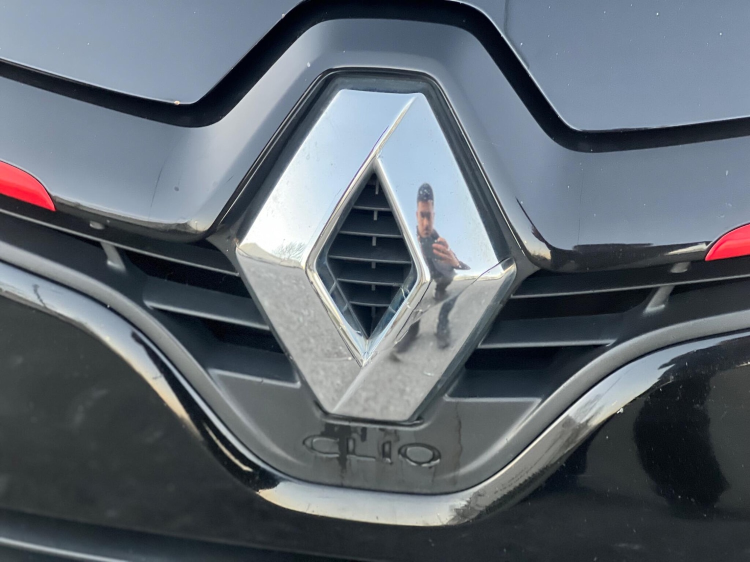 Used Renault Clio 2014 for sale - 76620032: Photo 34