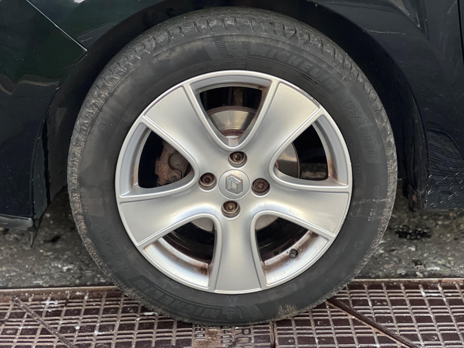 Used Renault Clio 2014 for sale - 76620032: Photo 37