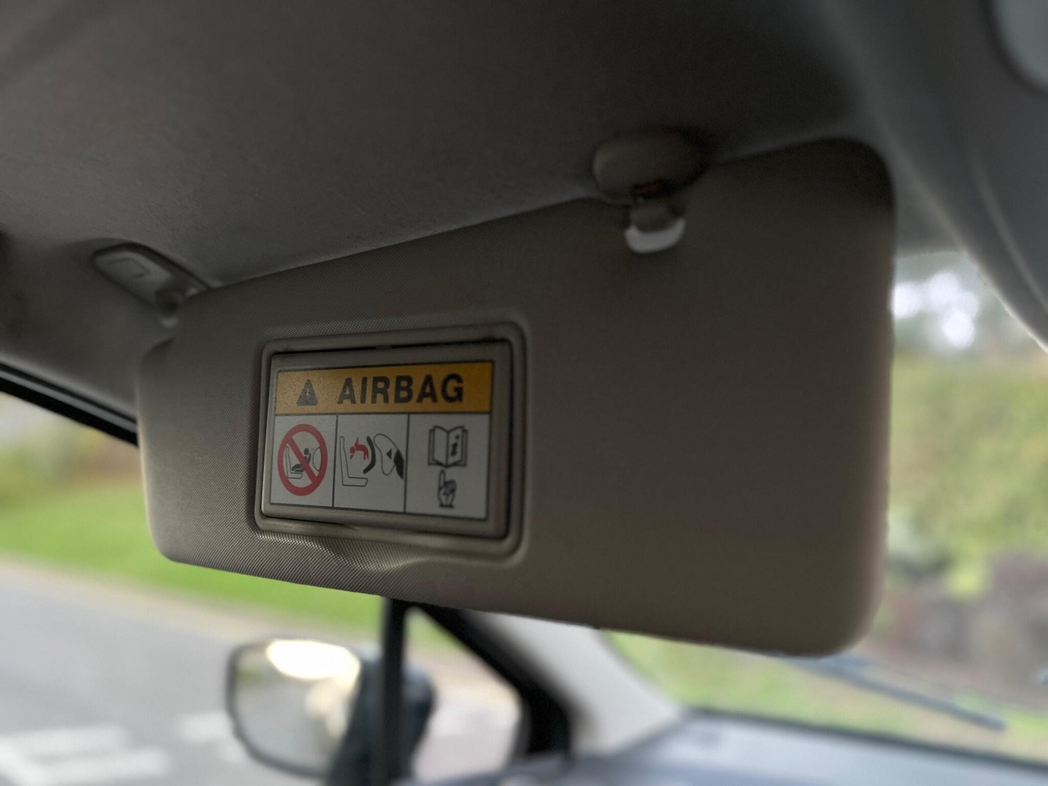 Used Renault Clio 2014 for sale - 76620032: Photo 40