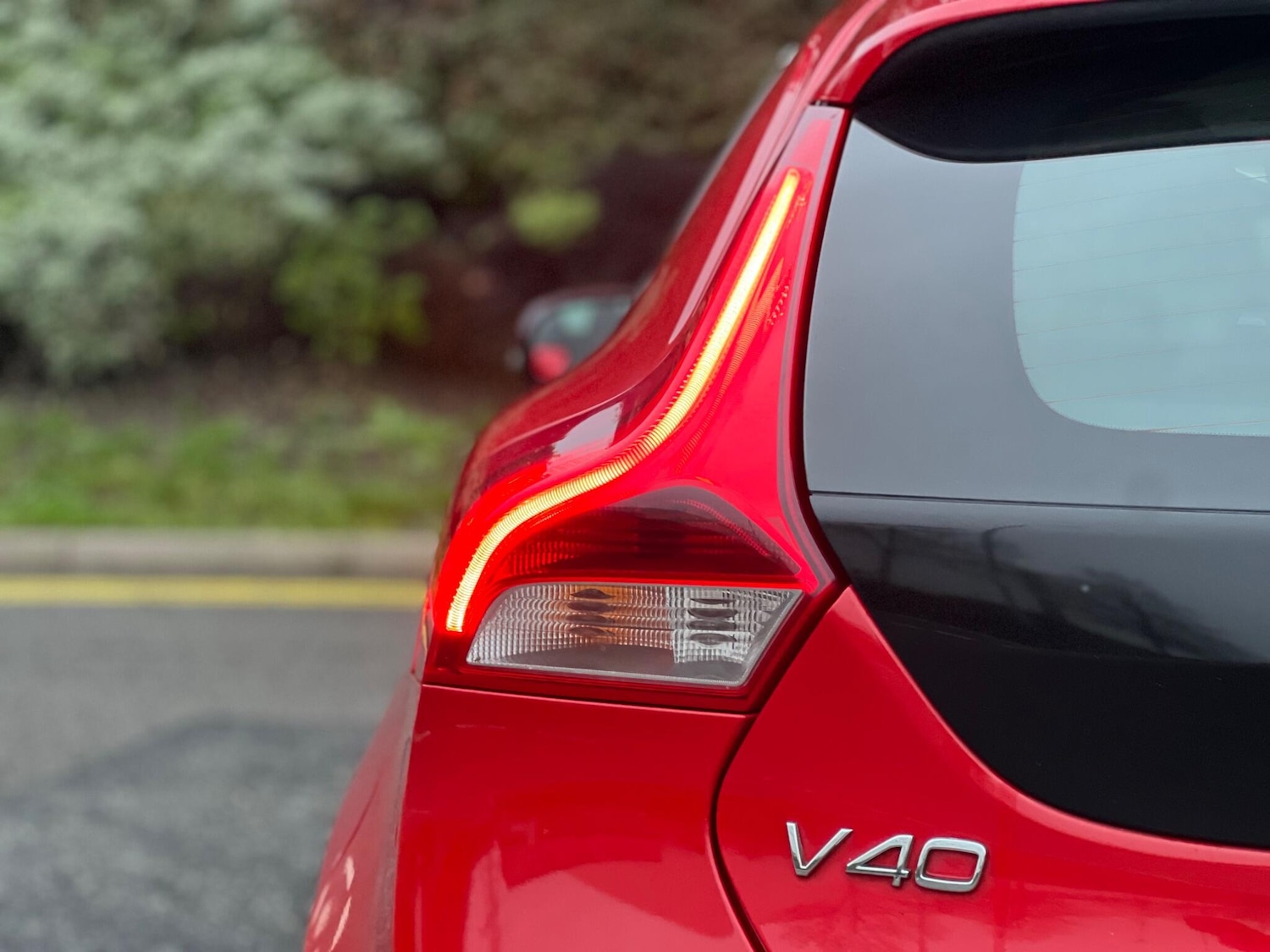 Used Volvo V40 2014 for sale - 77039973: Photo 12