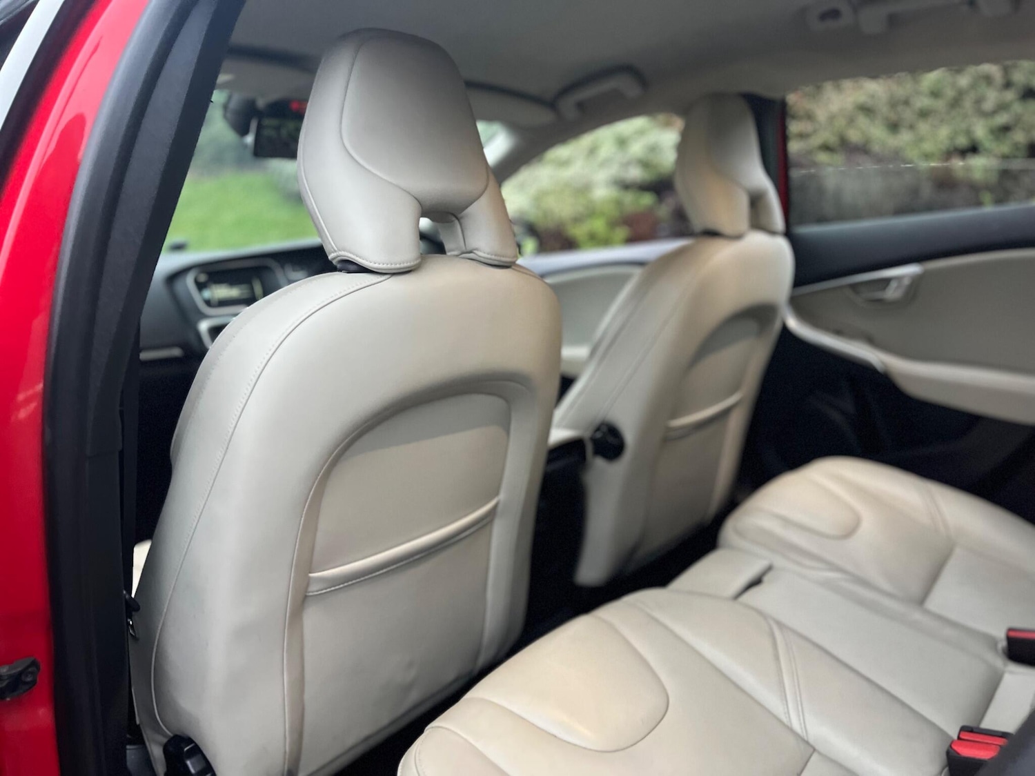 Used Volvo V40 2014 for sale - 77039973: Photo 22