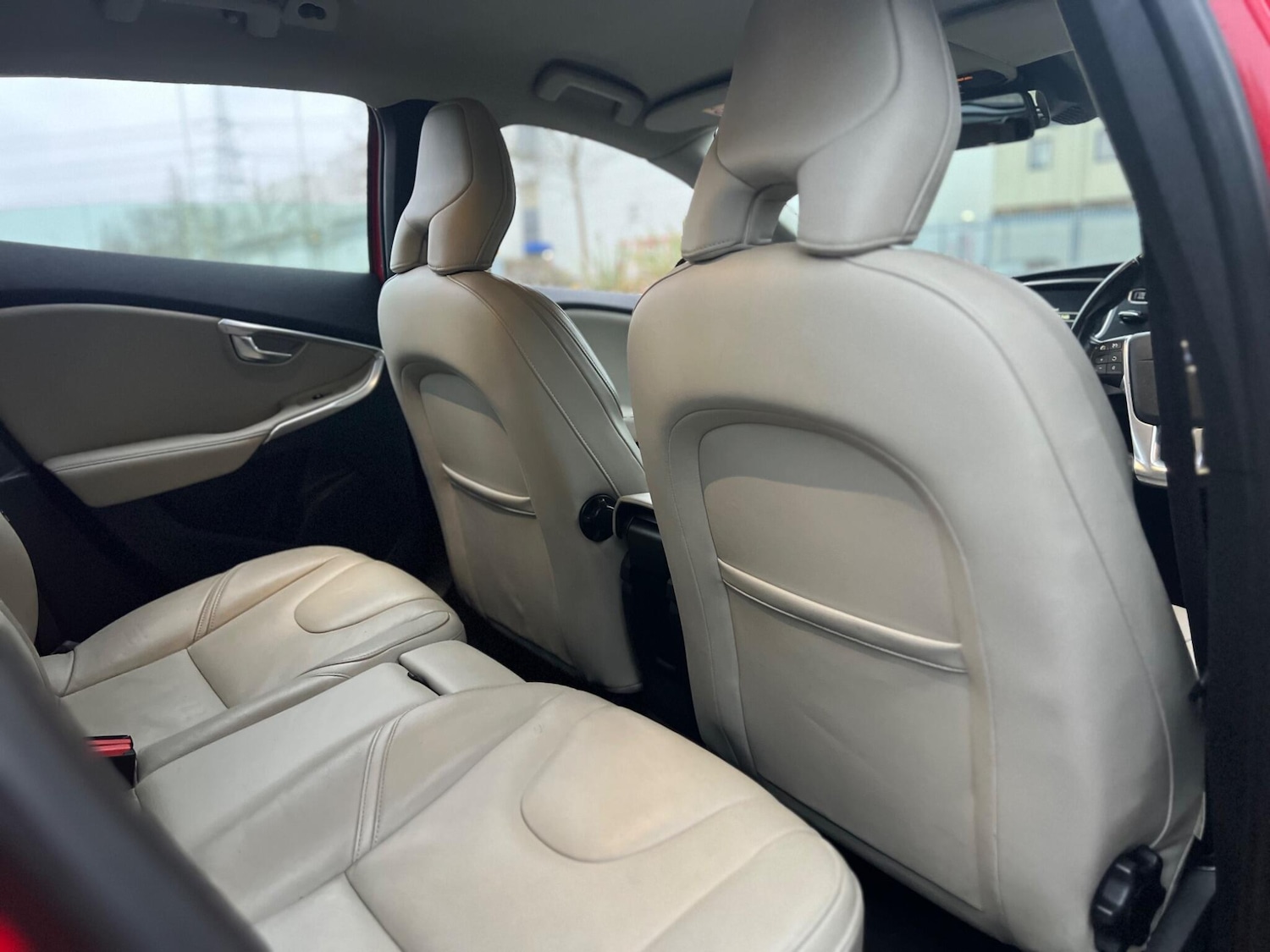 Used Volvo V40 2014 for sale - 77039973: Photo 25