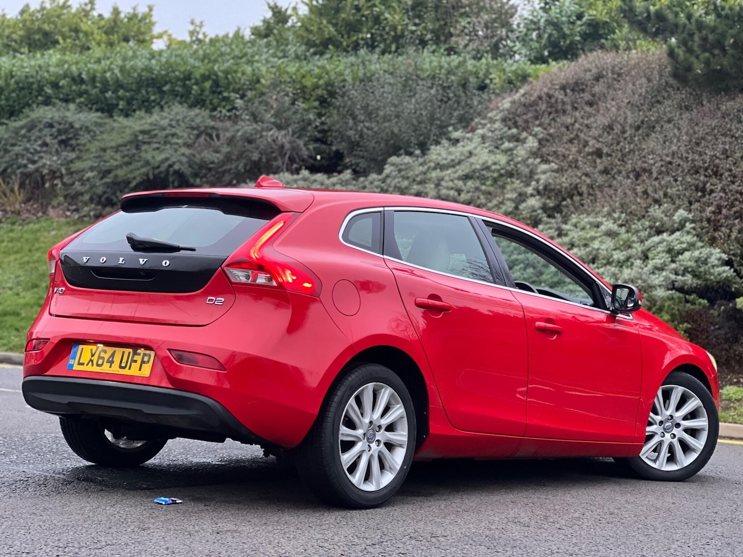 Used Volvo V40 2014 for sale - 77039973: Photo 9