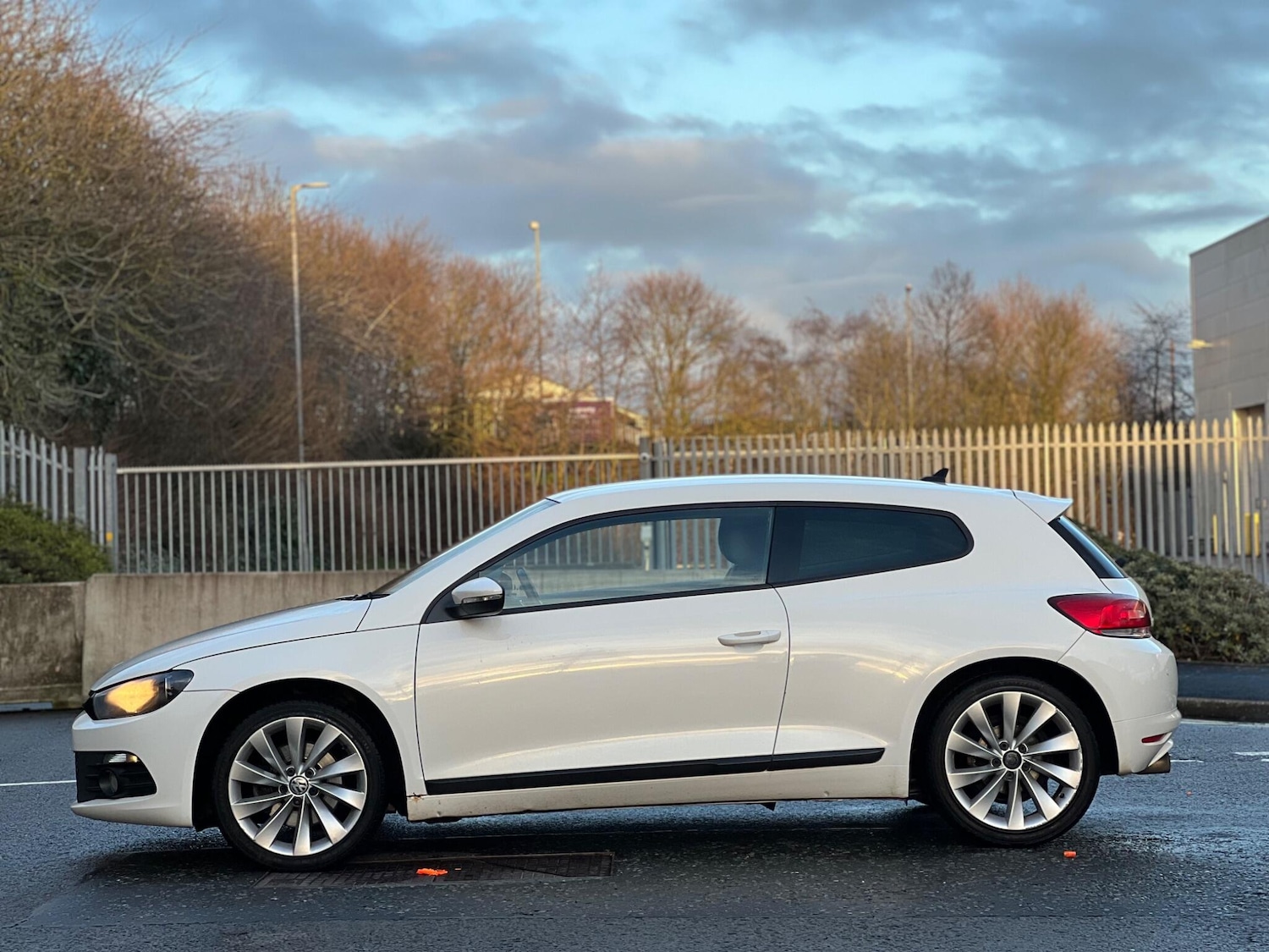 Used Volkswagen Scirocco for sale - 77538631: Photo 14