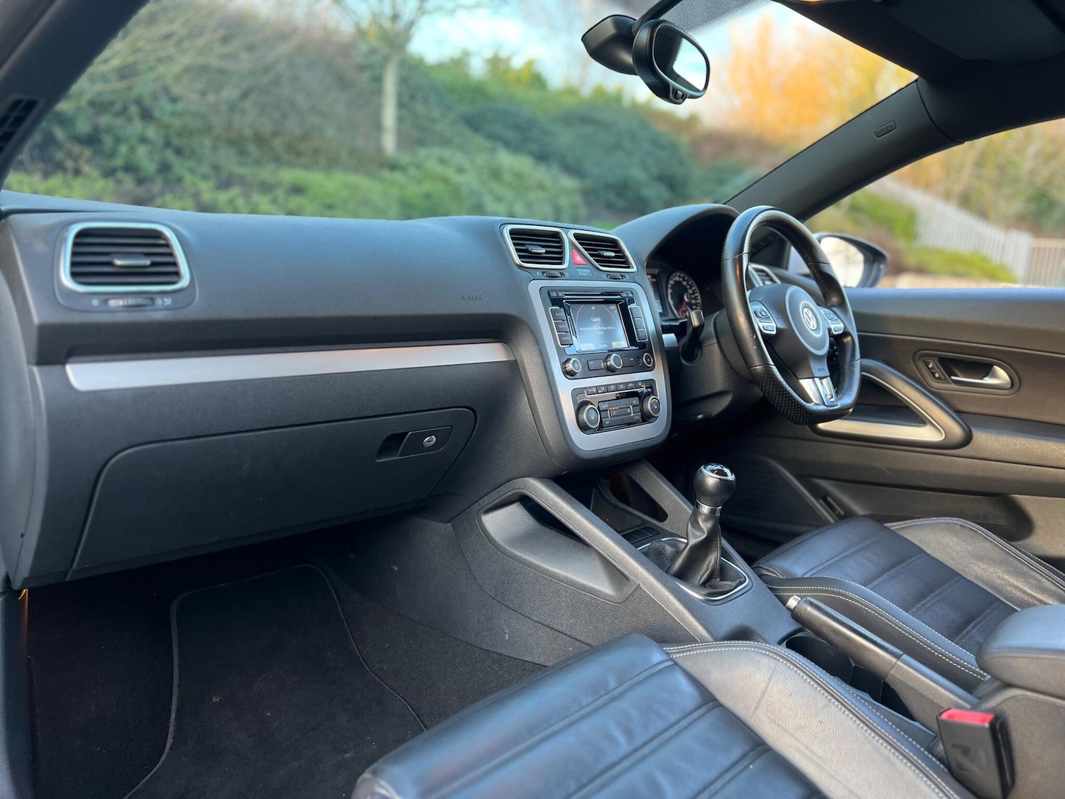 Used Volkswagen Scirocco for sale - 77538631: Photo 4