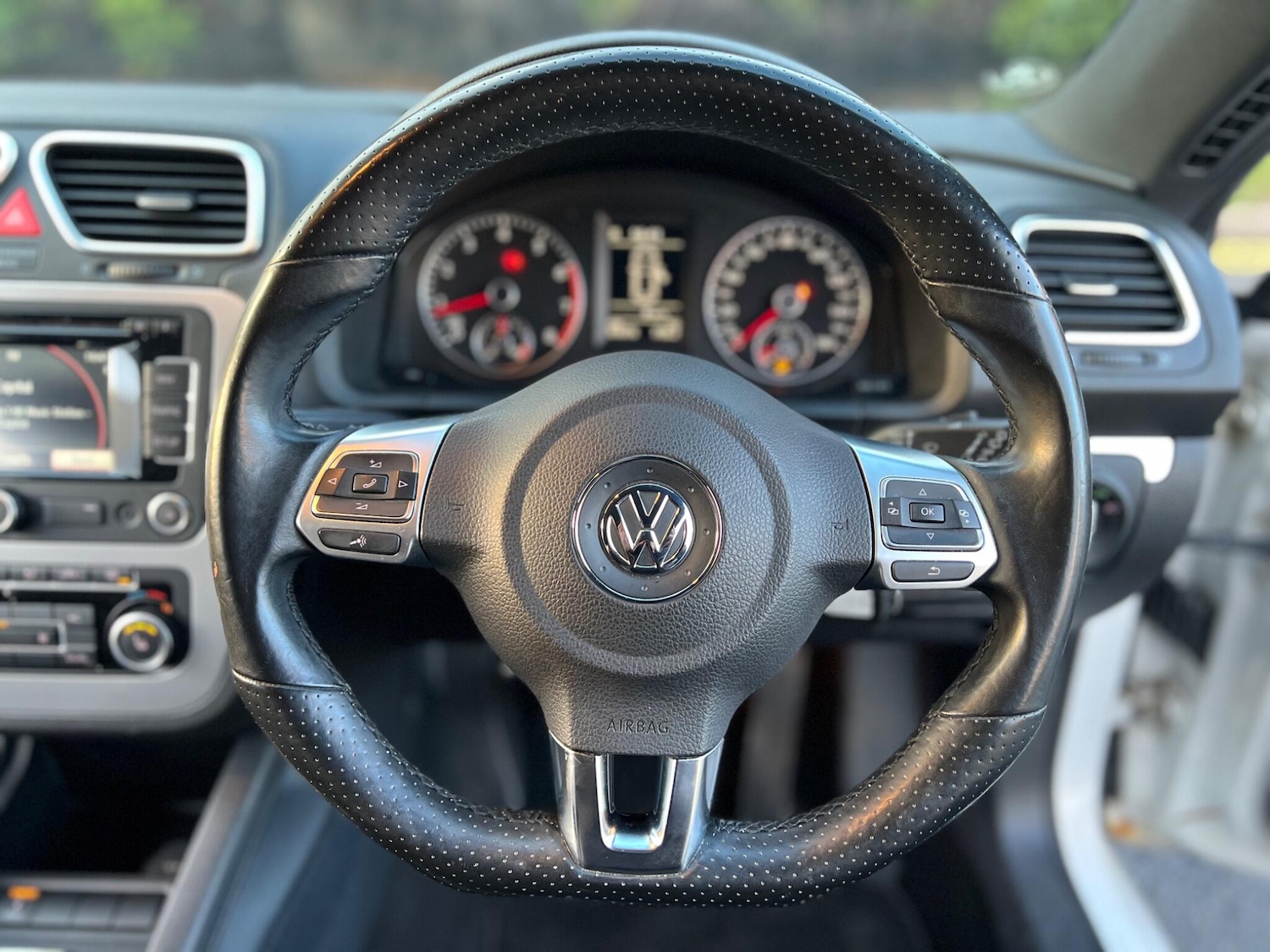 Used Volkswagen Scirocco for sale - 77538631: Photo 5