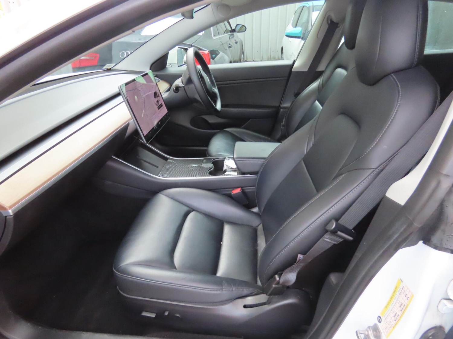 Used Tesla Model 3 2019 for sale - 78171429: Photo 4