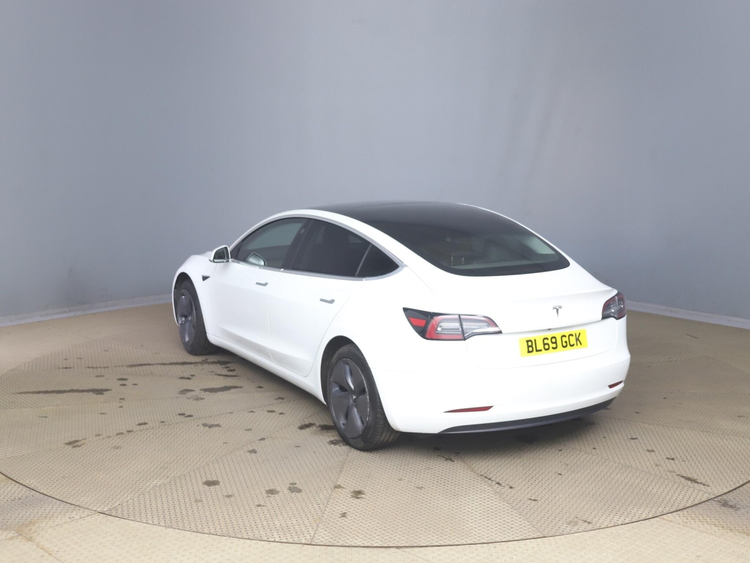 Used Tesla Model 3 2019 for sale - 78171429: Photo 6
